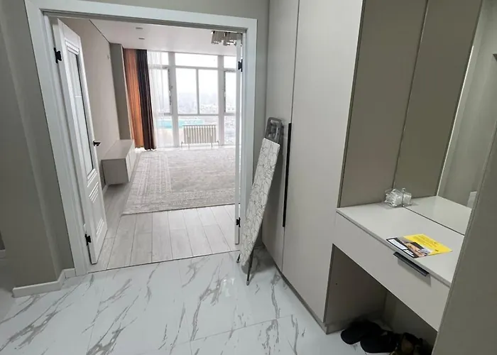 Ferienwohnung Нурия Almaty
