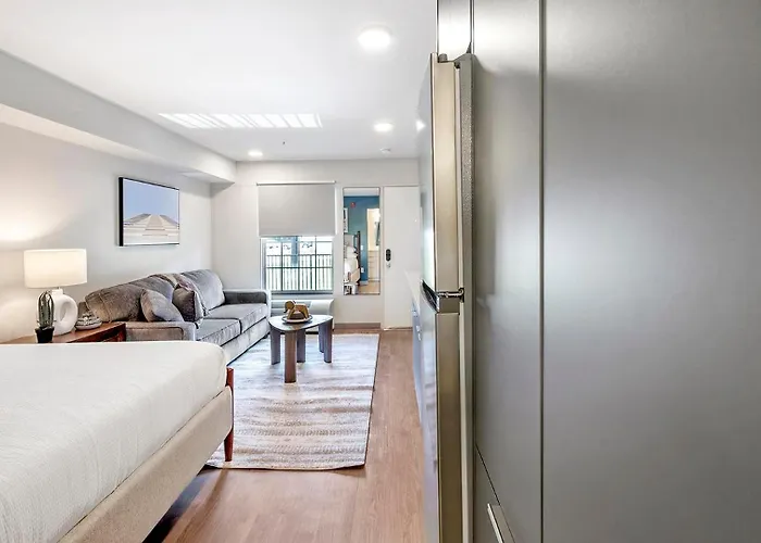 Landing Incredible Studio In Downtown Hermitage Nashville
