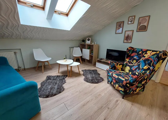 Ferienwohnung Eugen - Urban Chic Novi Sad
