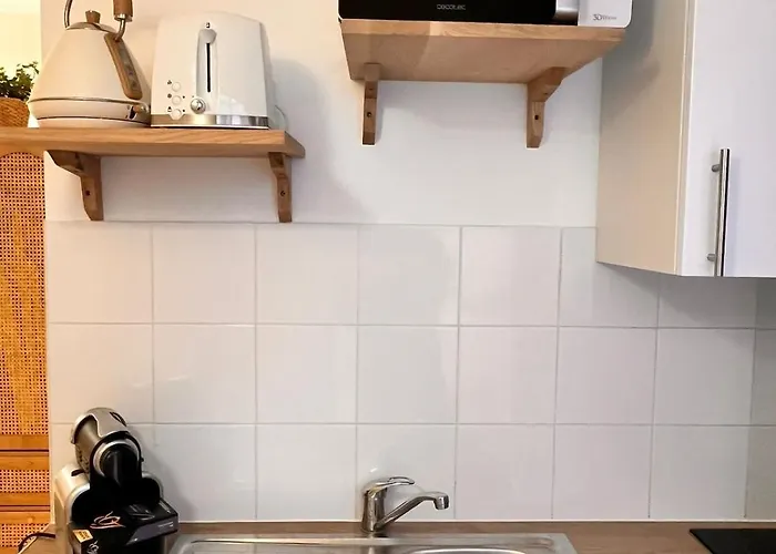 Your Place In Paris