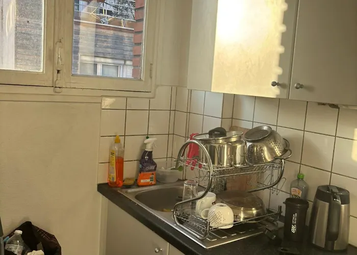 Studio Metro Maraichers 30M2 Paris