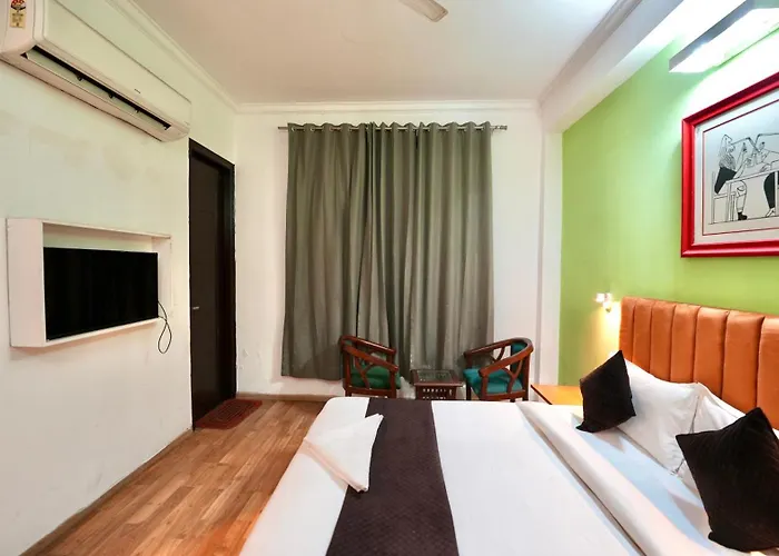 Hotel Rustam Residency Gurgaon