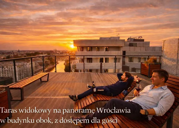 Sikorskiego Panorama Two Bedroom Apartment Breslau