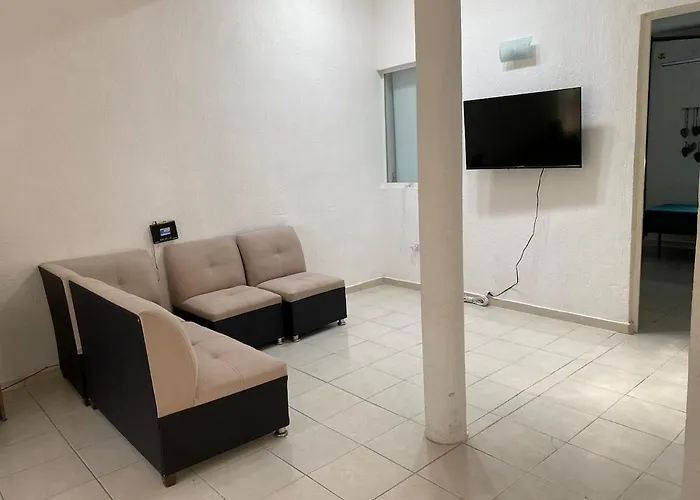 Ferienwohnung Elohim Airport House Mérida