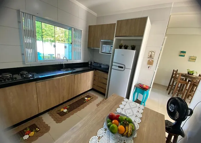 Sobrado Com Espaco Gourmet Prox Ao Beto Carrero Piçarras