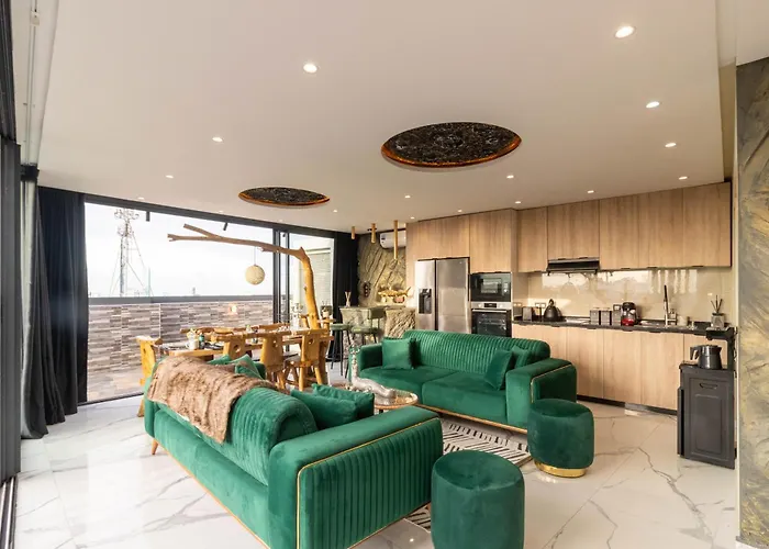 Luxury Jacuzzi 2 Bdr Apartment - Sea & Hassan II View Casablanca