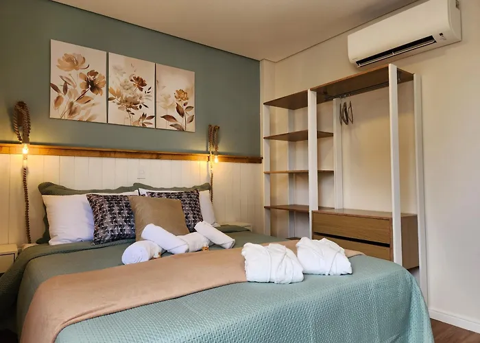 Apartamento No Cambui - 2 Quartos Com Ar E Vaga Campinas 