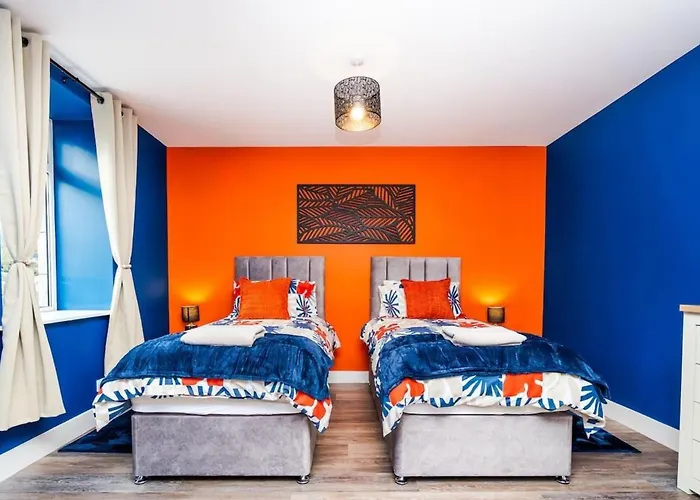 Airport Apartment - Aberdeen - Free Parking