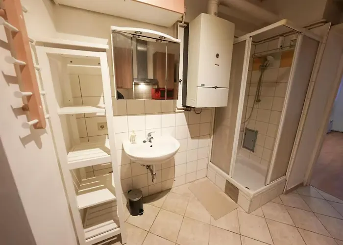 Cosy Apartment Near Center Wien