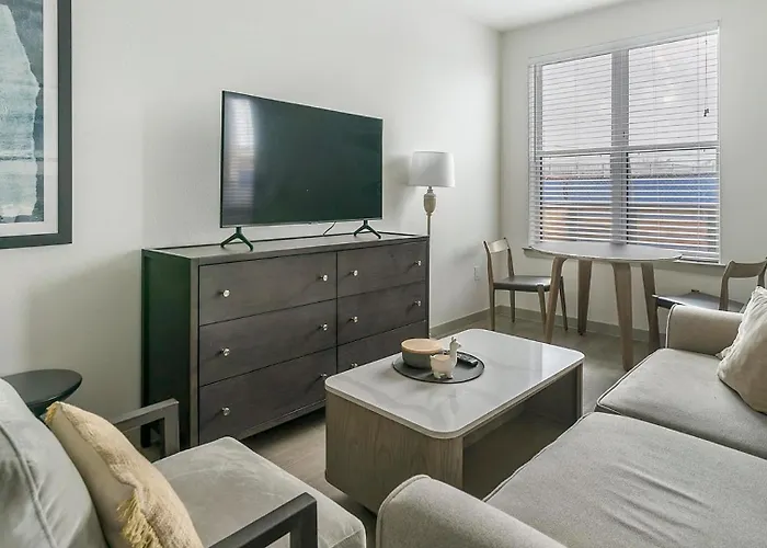 Landing Stylish Studio Clubhouse Gym Houston