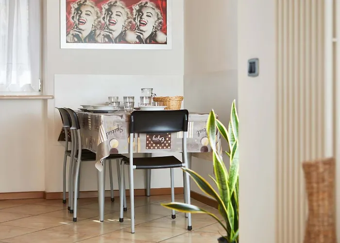Apartment Superior-Dachgeschosszimmer Mit Grossem Balkon Bv4 By Interhome Riva del Garda