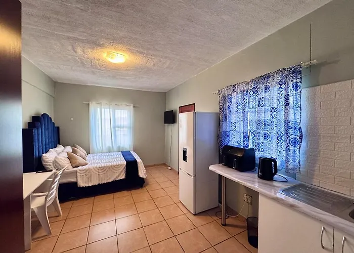 Windhoek Stay, Elegant And Fully Furnished