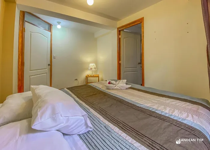 Family Space With Bathtub In Tandapata Cusco