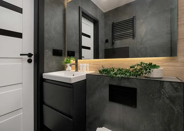 Tasteful Studio Close To Piotrkowska Street By Noclegi Renters Łódź