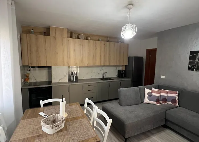 Azure Coast Apartament Golem 