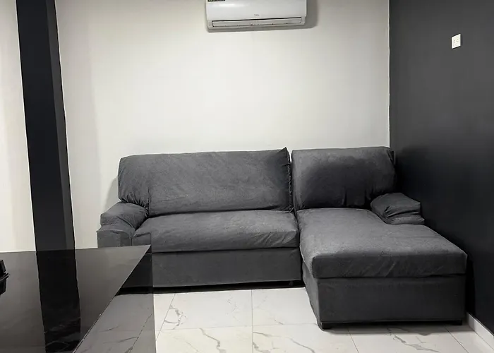 Jeanael Suites 2 Manta