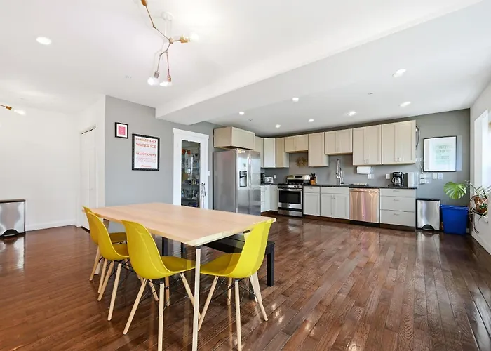 Beautiful 4Th Floor Walk-Up Apartment In Old City Philadelphia