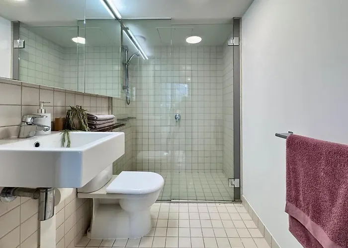 Nice 2B Apt Nearuthern Docklands Centre Melbourne City
