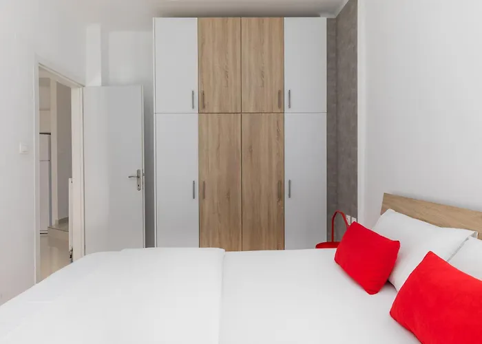 Raspberry By Halu! - Comfortable Central Apartment Thessaloniki
