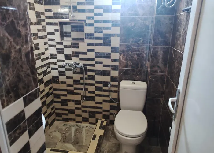 Lira Rooms & Apartments Ulcinj