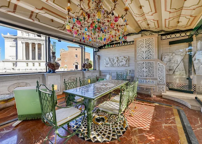 Exentia Stays - Luxury Penthouse Piazza Venezia, Rom