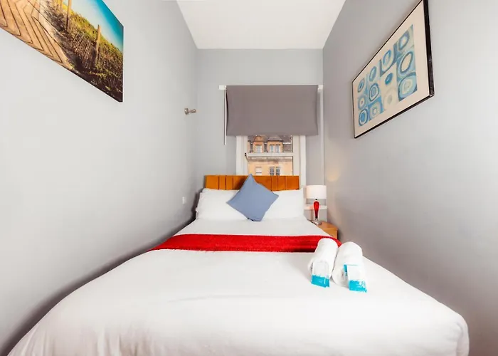 Central Apartment By The Meadows 9 Edinburgh