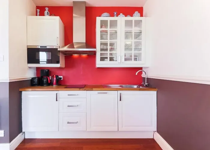 Charming Apartment In Historic Area Of St Paul'S London