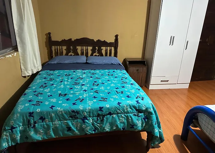 Ferienwohnung Departamento Centrico Agua Caliente Y Parqueadero Baños