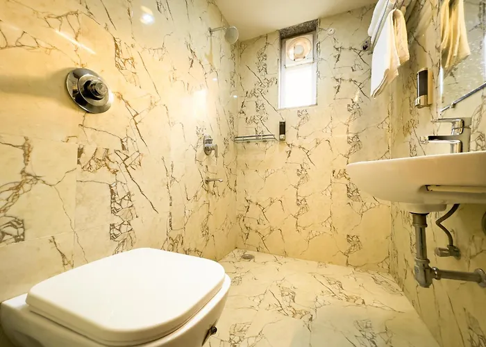 10 Mins Kashi Vishwanath - 3Bhk Apt Vaayu Nirvana Varanasi