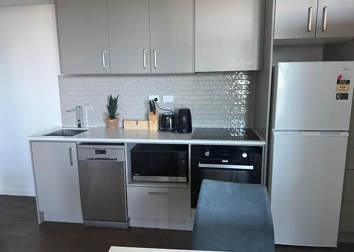 Vc Hotel City View In Remada Auckland
