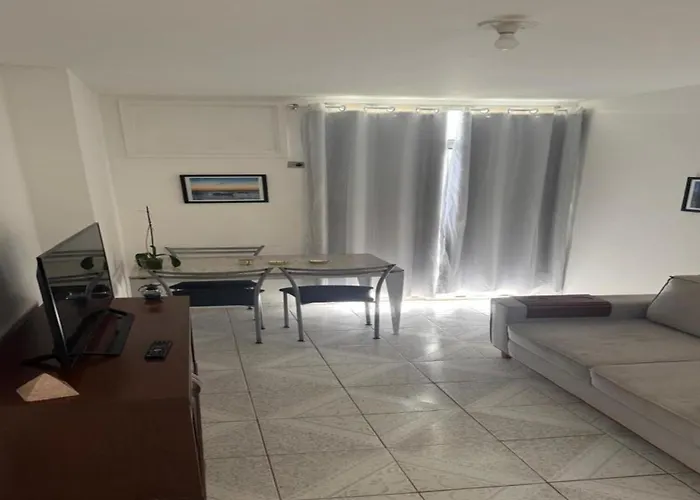 Apto Com Piscina E Sauna Perto Da Praia Da Barra Rio de Janeiro