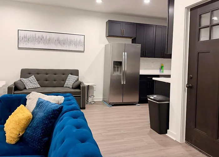 Beautiful 3Br Home Stylish, Cozy & Convenient Houston
