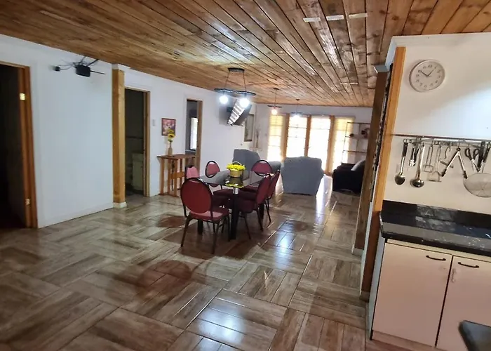Casa De Campo Para Relajarse Con Acceso A Piscina Chillán