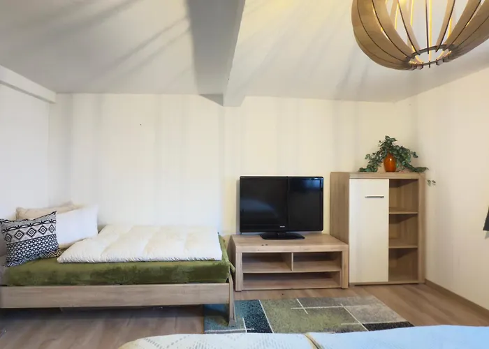 Haus Bernstein Apartment 2