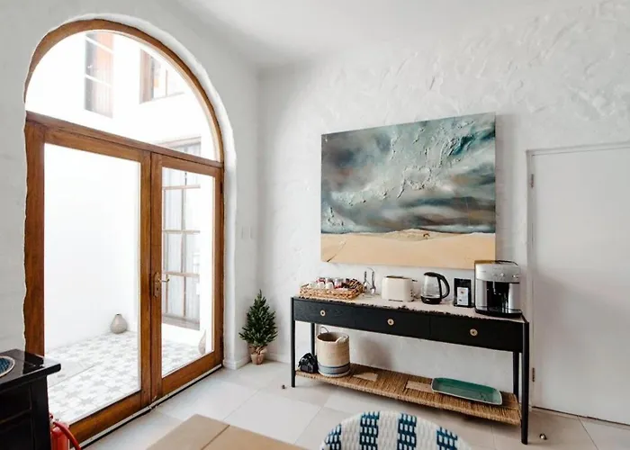 Upper Jarvis - Stylish 1-Bed In Shared Guesthouse Kapstadt