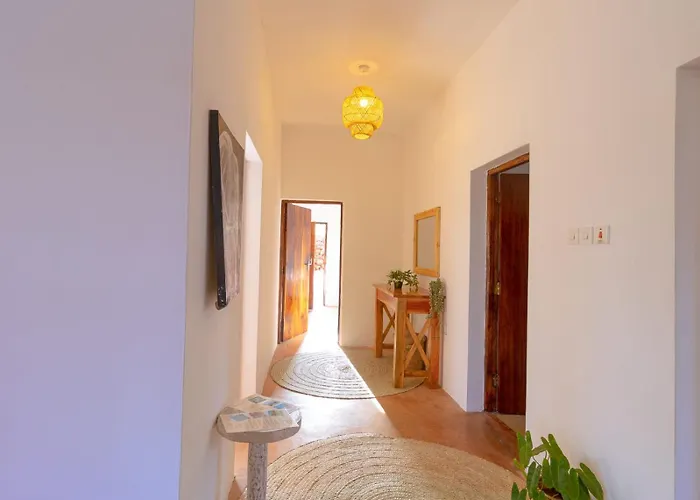 Raha Tu - Whole Apartment Watamu