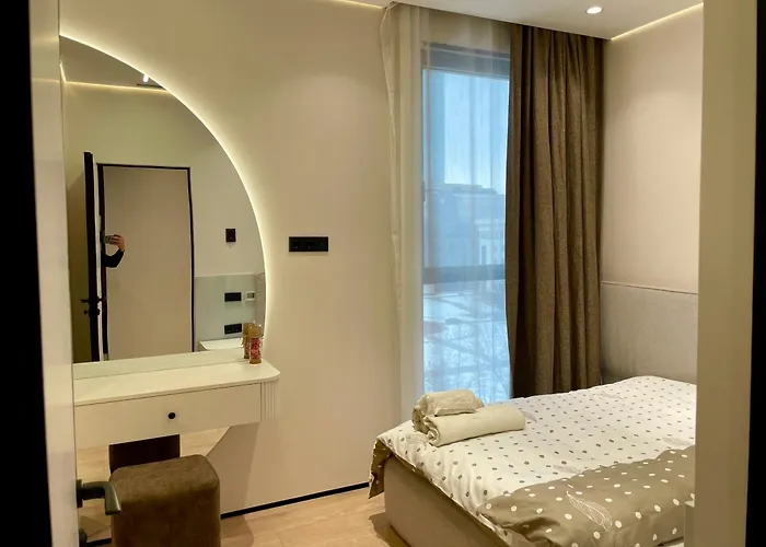 Apartment In The Skyscraper In The Center Of Taschkent
