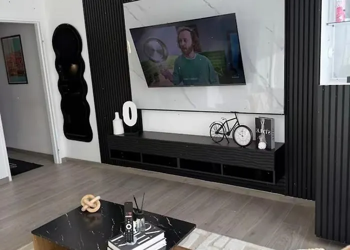 Charming Apartment In Bruxelles