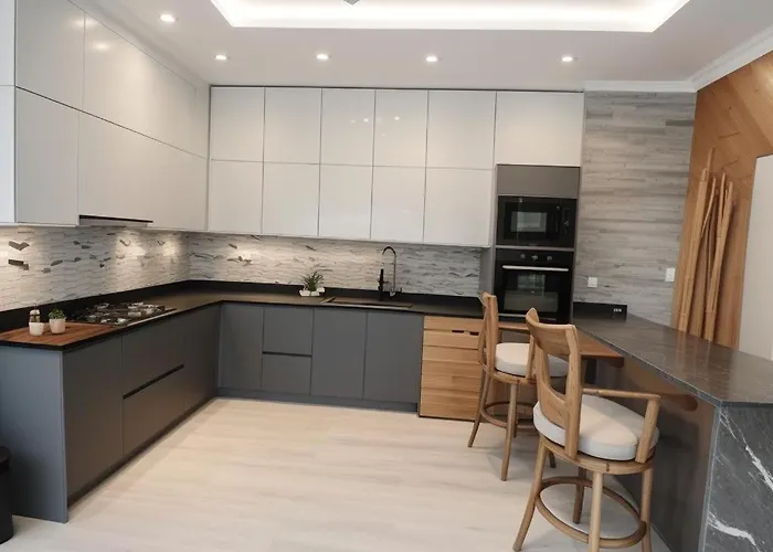 2 Bedroom Unit Akkra