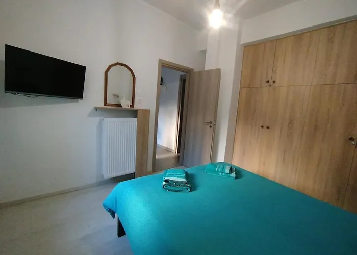 Ferienwohnung Modern Casita And Courtyard At Famous Kypseli! Athen