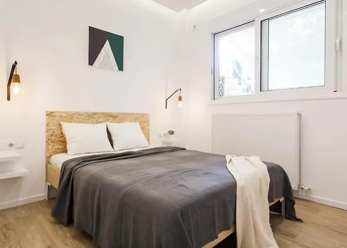 Ferienwohnung New! Special Opening Price, Fast Wi-Fi Athen