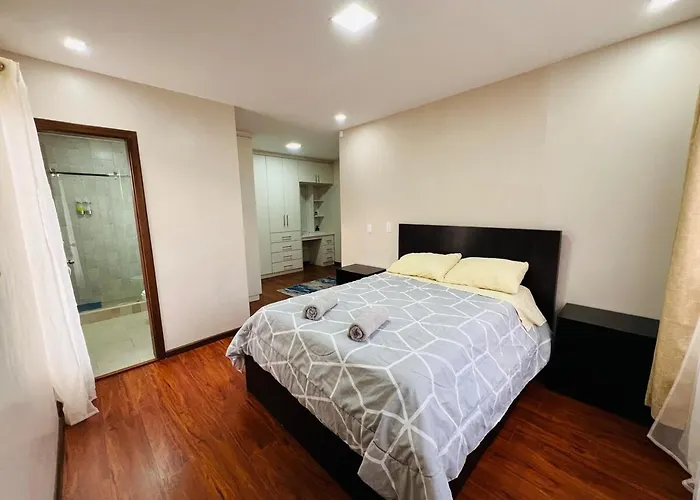 Beautiful Large Apartment Cuenca