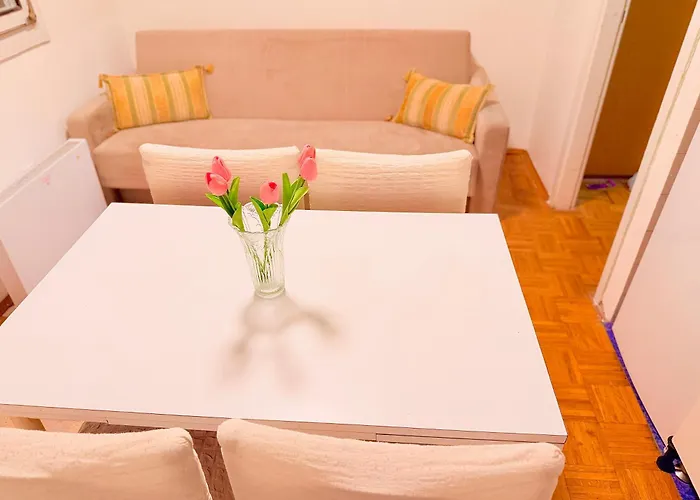 Ferienwohnung Hot Spot Old Town&Free Parking&Basacarsija Sarajevo
