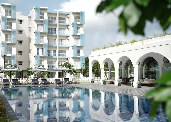 Santorini Resorts Negombo
