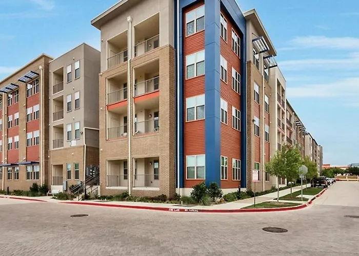 Landing Incredible 2Bd Gym Pool Dallas