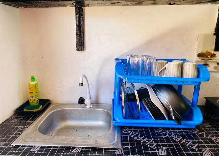 Peaceful Studio Cottage With Pool 10 Min Walk To Diani Beach