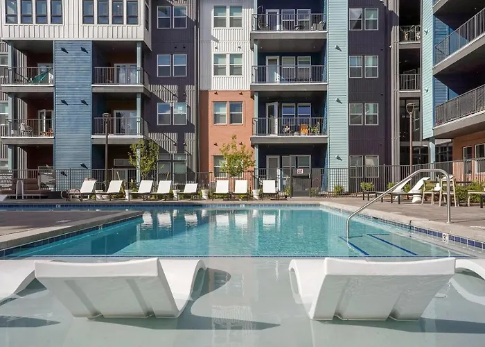 Landing Amazing 2Bd Pool Gym Colorado Springs