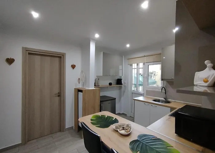 Ferienwohnung Modern Casita And Courtyard At Famous Kypseli! Athen