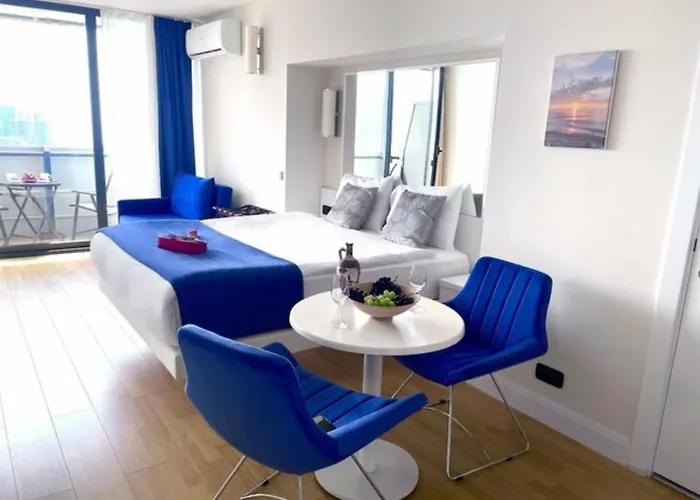 P A N O R A M A H O T E L Orbi City Sea View Batumi