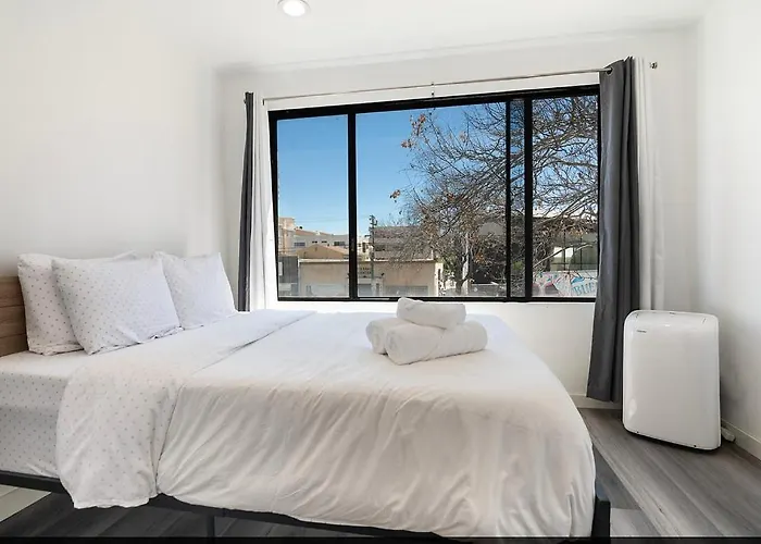 Comfortable 2Bedroom Apartment Close To Beverly Hills Los Angeles